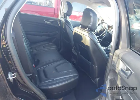 2019 Ford Edge Titanium z USA, uszkodzony, nr VIN 2FMPK4K91KBB53396